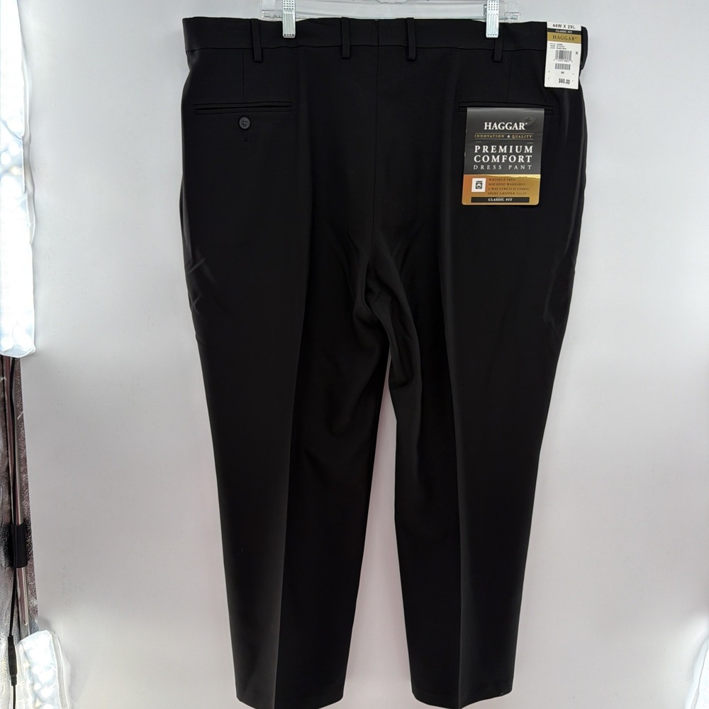 Haggar Men's Classic Fit Premium Comfort Stretch Suit Pants Black 44x29 $60 Tag